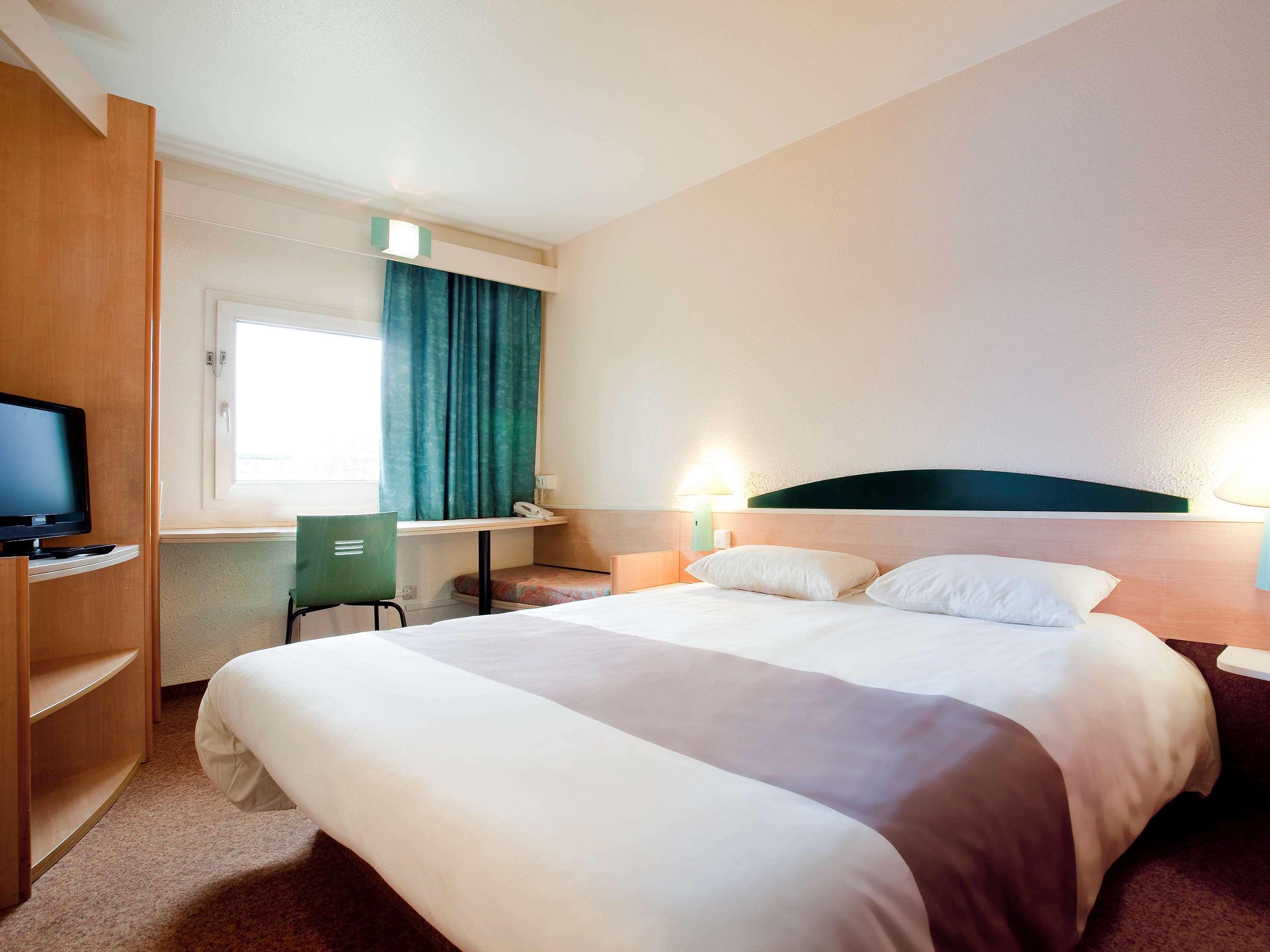 Ibis Koeln Frechen Exterior foto