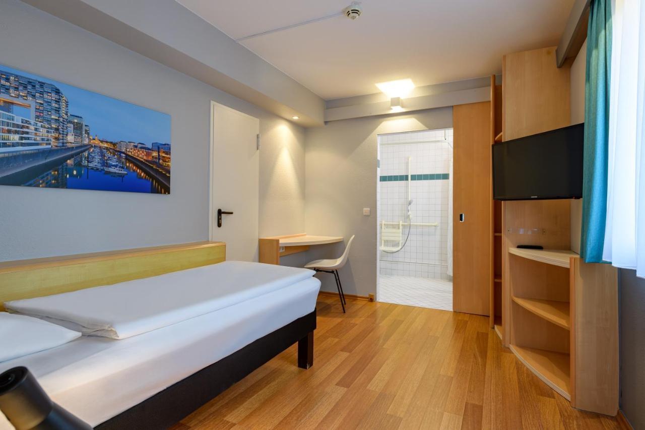 Ibis Koeln Frechen Exterior foto